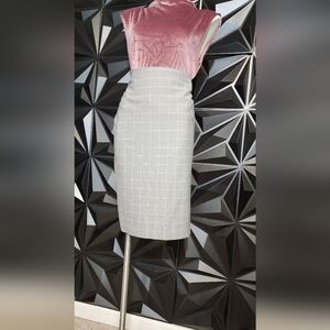 Express Gray Pencil Skirt with Checkered Pattern